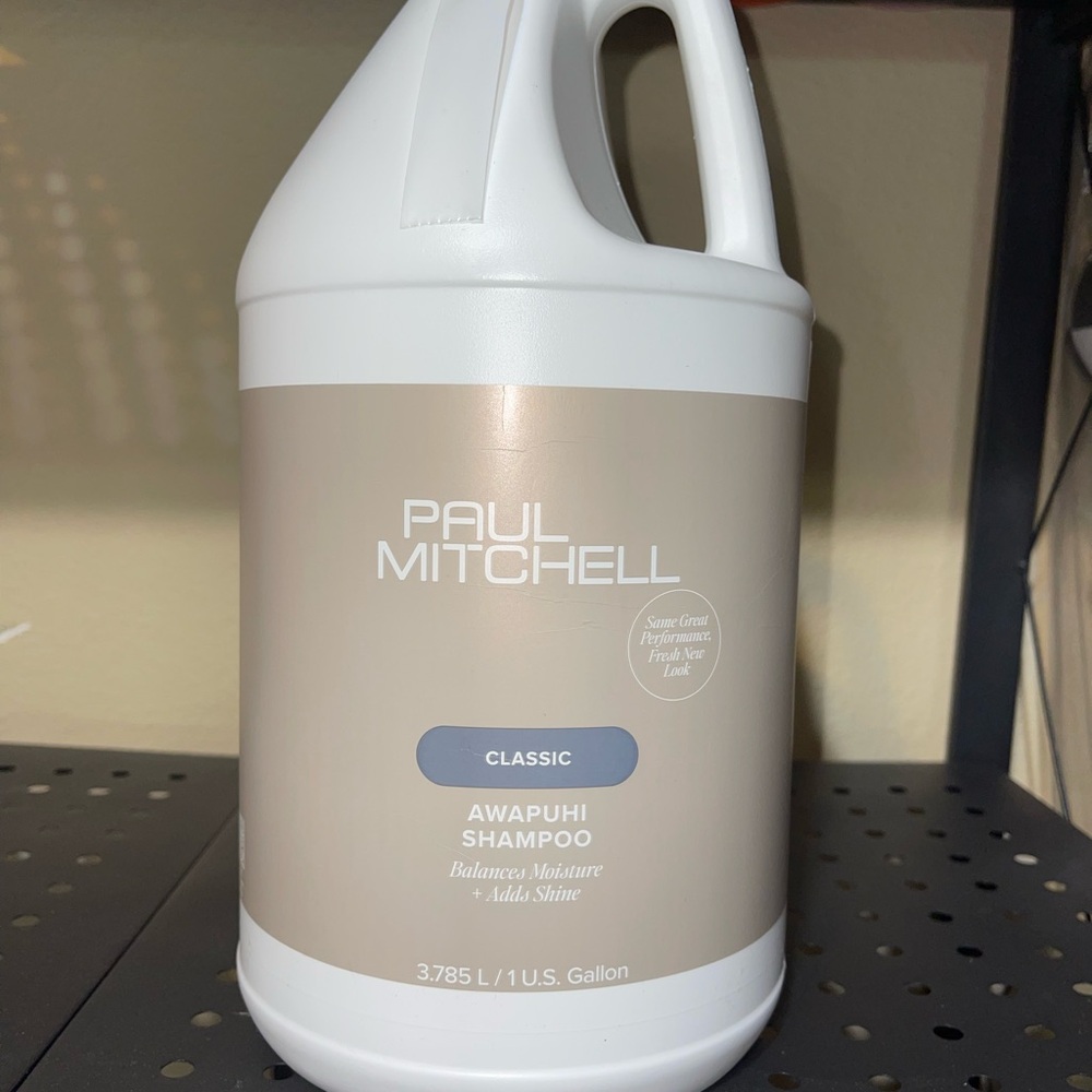 Paul Mitchell Awapuhi Shampoo Gallon. New/Sealed* New packaging *